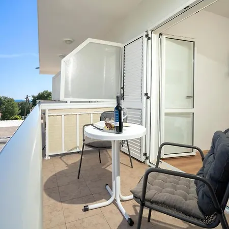Novak - Zf Hvar Guest house